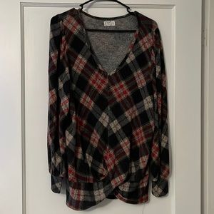 Maurices plaid long sleeve shirt size 0x, lightly worn